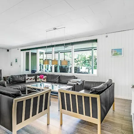 Awesome In Vaeggerlose With Kitchen *
