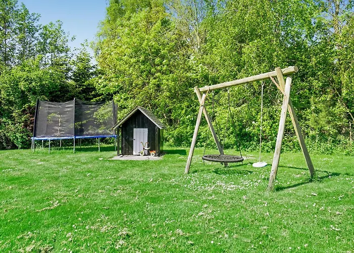 Awesome In Vaeggerlose With Kitchen Bøtø By